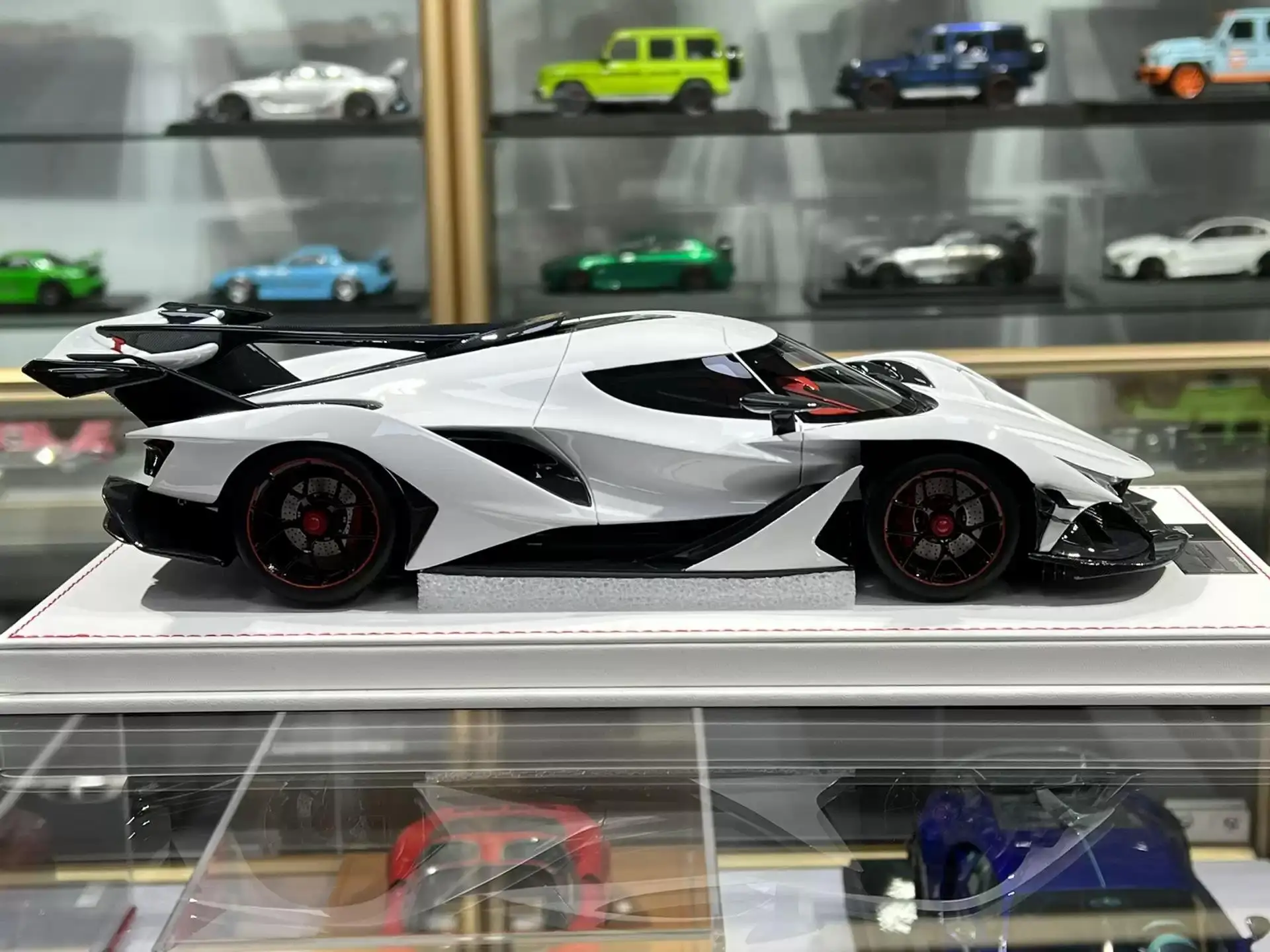 アポロ ie 1/18 ブラック 1/18 Peako Apollo IE (Matt Black) Resin Enclosed Car Model