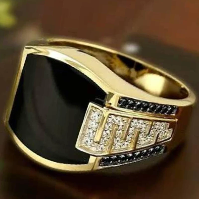 thumbnail image 1 of Exquisitos anillos retro de hip-hop, joyería al por mayor, joyería para hombres, accesorios estéticos de Stranger Things, anillos vintage, anillos gruesos, 1 of 4