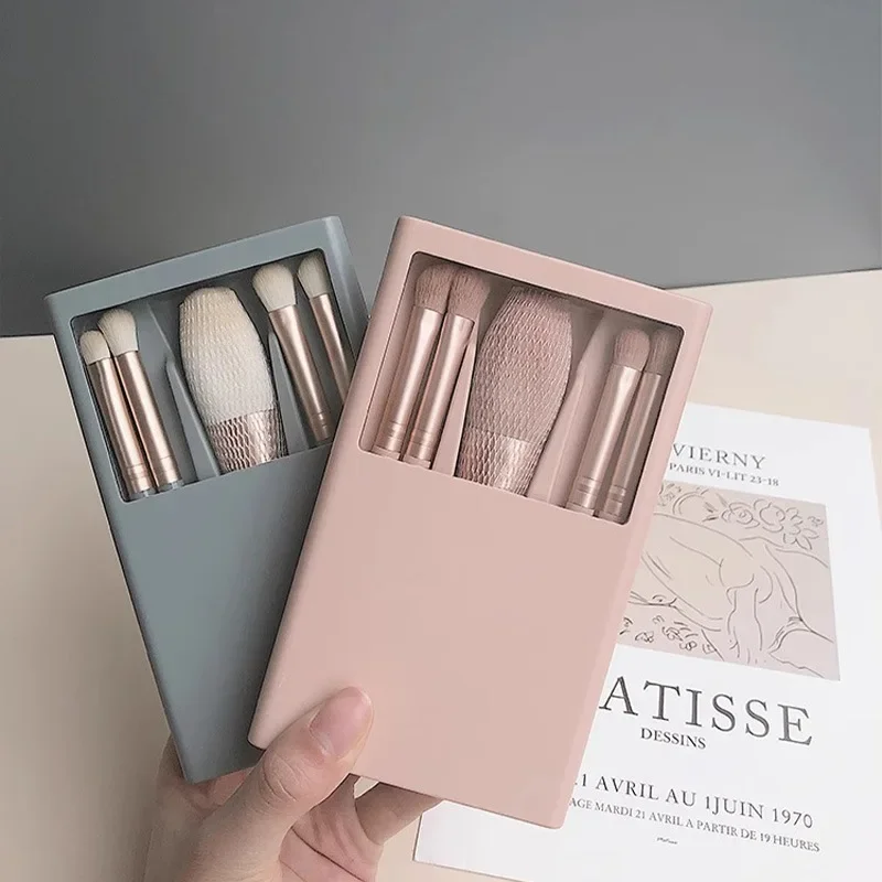 Mini Makeup Brush Set With Mirror