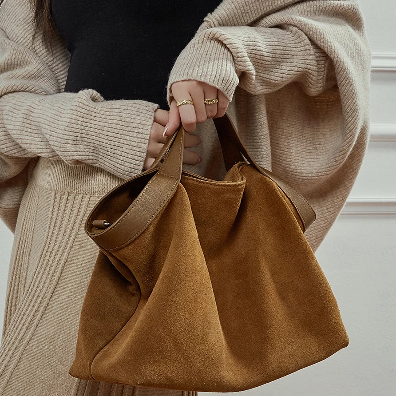 Women's Large Capacity Tote Bag 2026 New Vintage Suede Leather Spacious Crossbody Bag Commuting Versatile Trendy Premium Handbag 3