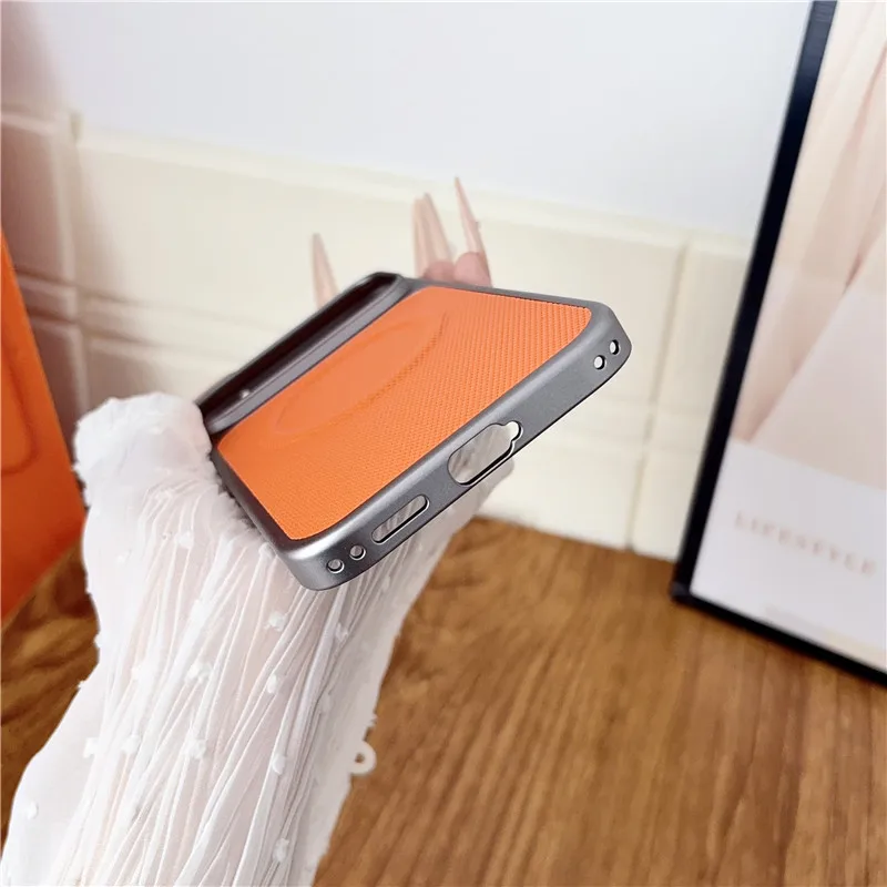 Magnetic Triangle Pattern PU Leather Ultra-Thin Protective Back Cover