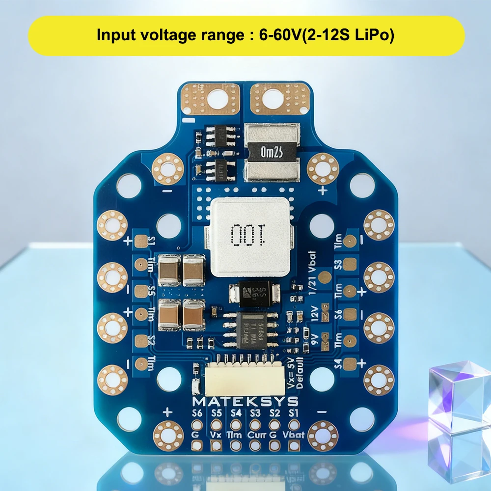PDB 140A 6-60V installé sur un drone FPV, montrant les connexions de batterie LiPo 12S et le capteur de courant 264A