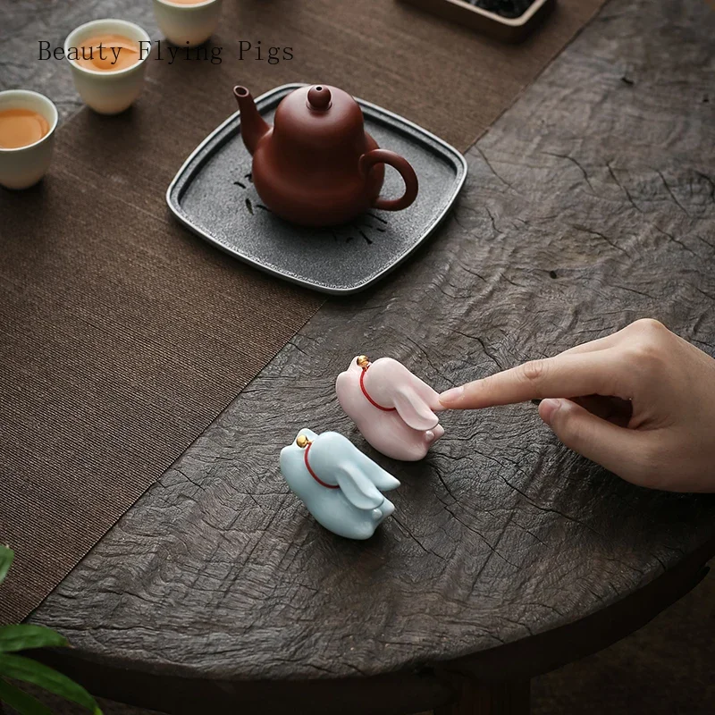 5.7x2.9x5.1cm Premium Ceramic Moon Rabbit Cute Little Rabbit TeaPet Decoration Play Tea Art Tea Insect Decoration