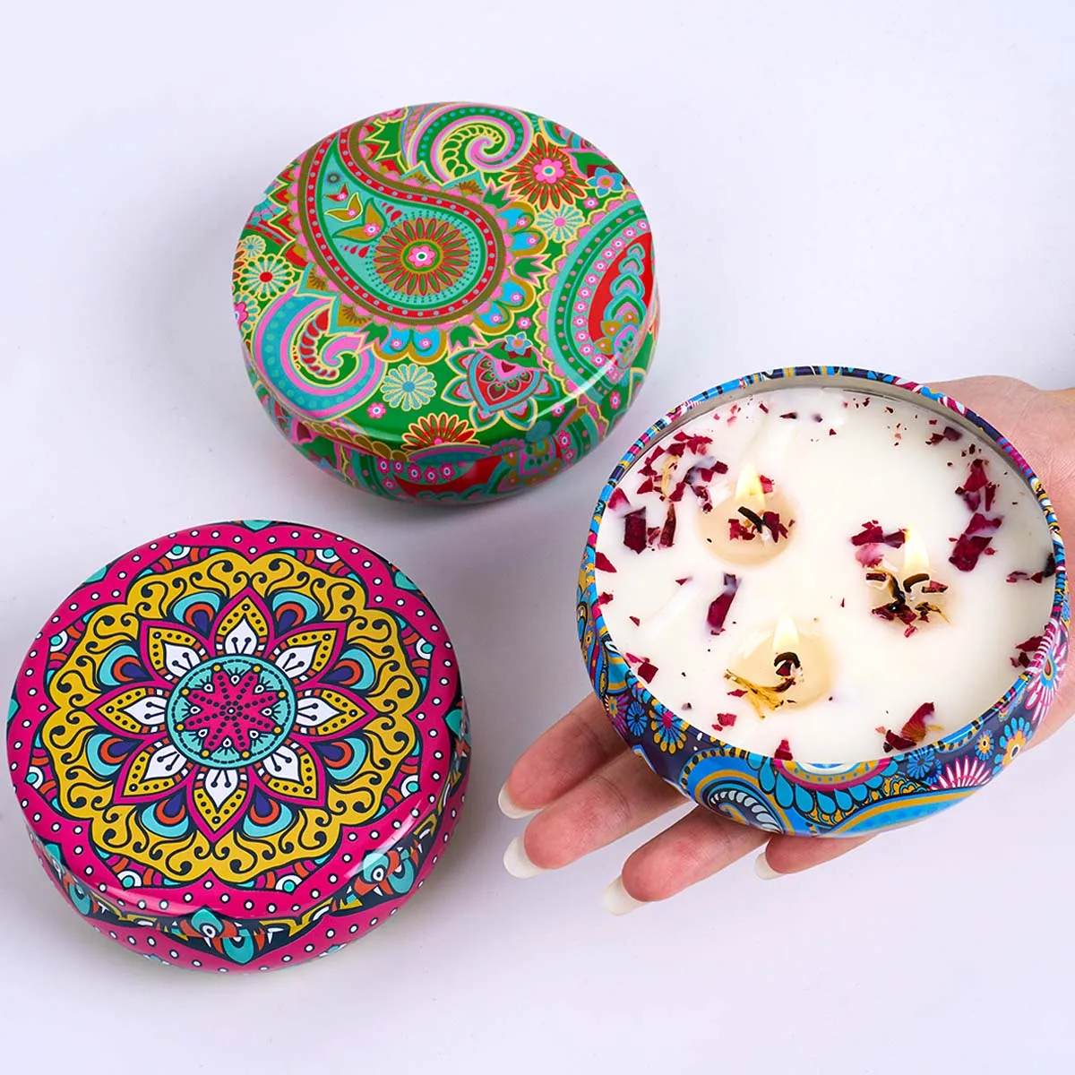 Luxurious Scented Candle Tin with Arabian Pattern - Romantic Fragrance Gift