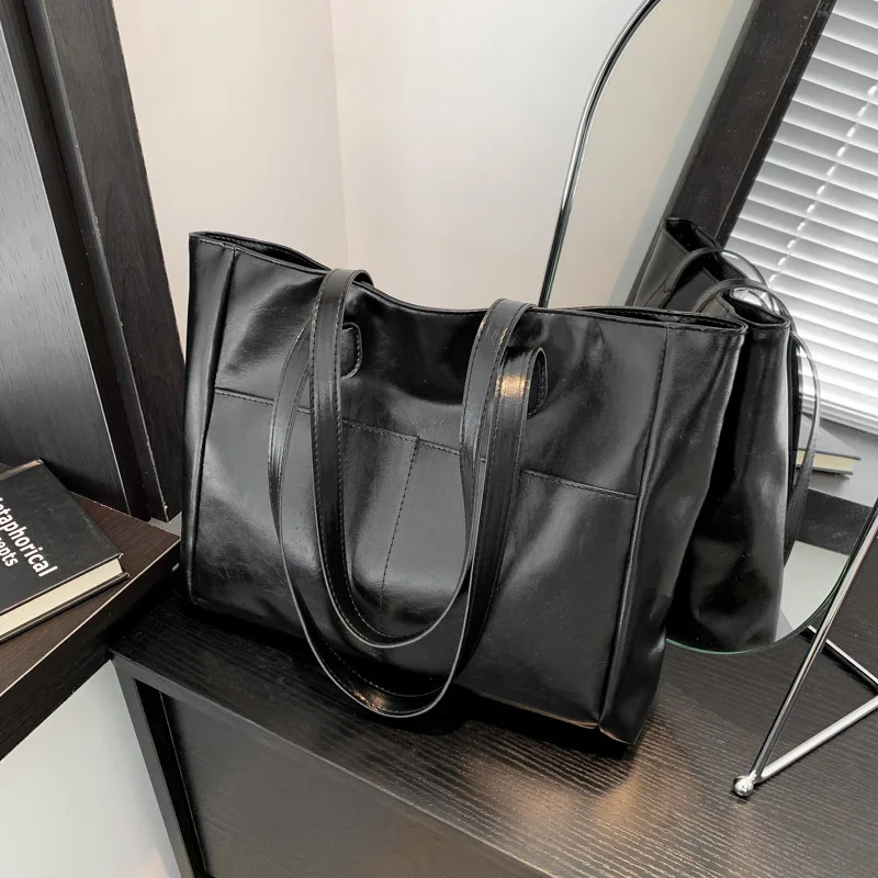 Trendy Solid Color Tote Shoulder Bag High-end Texture Fashion Shoulder Bag Versatile Work Commuting Women's Shoulder Tote Bag