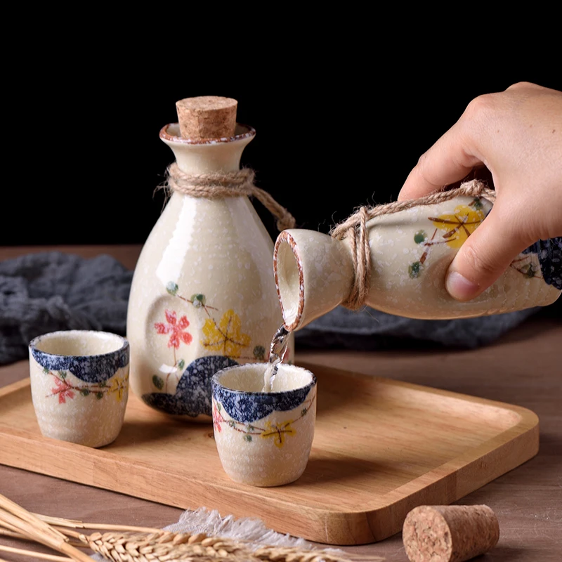 3PCS/5PCS Sake Wine Set Ceramics Wine Bottle Underglaze Color Dispenser Vintage Bar Sets Japanese Style Heated Warm Cup