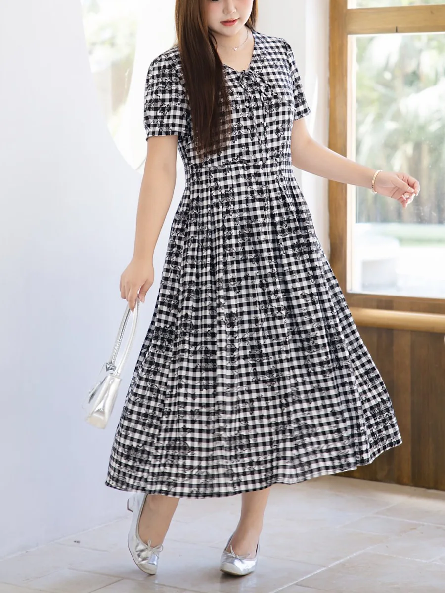Plaid Rose Print V-neck Dress Plus Size Women Commuter French Short Sleeve Pleated A-line Dresses 9104
