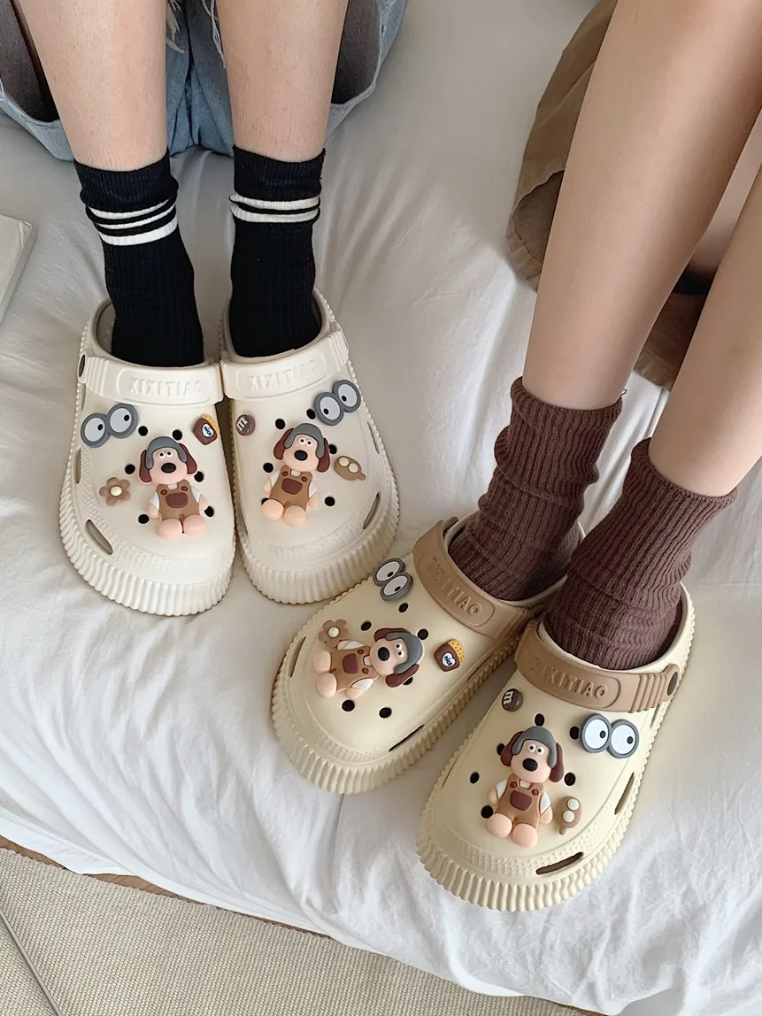 Cute Cartoon Dog Women Slipper Hole Garden Shoes 2023 Summer Outdoor EVA Anti Slip Sponge Cake DIY Thick Sole Sandals Female