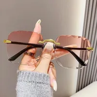 Fashion UV-Resistant Eyewear