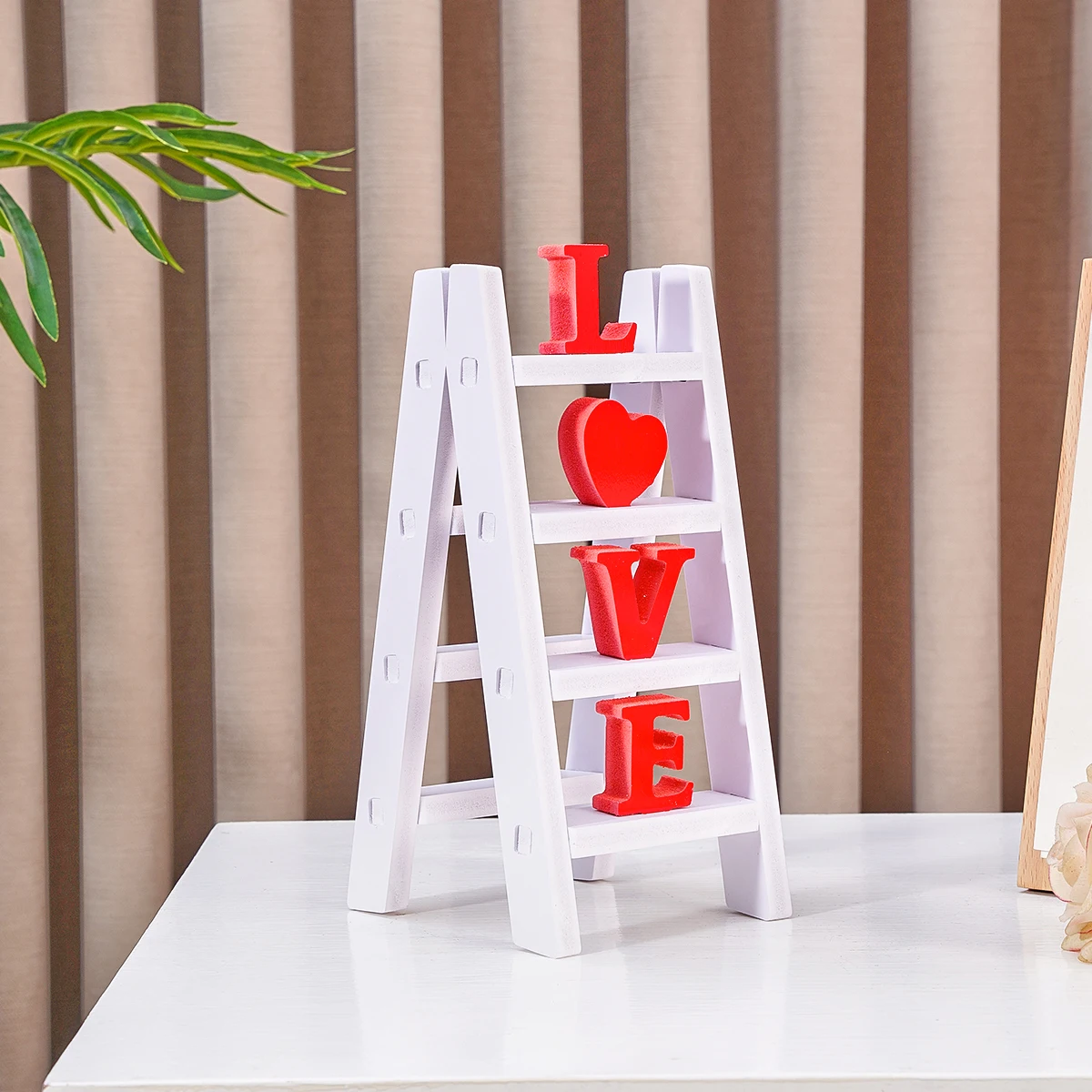 1PC, Valentine's day, modern and simple LOVE ladder decoration piece, snowboard tabletop decoration piece 2