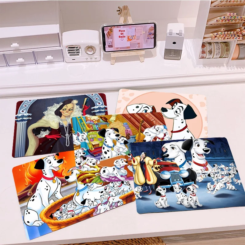 

Disney 101 Dalmatians 20x20cm Round Big Promotion Table Mat Student Mousepad Computer Keyboard Pad For PC Computer Table