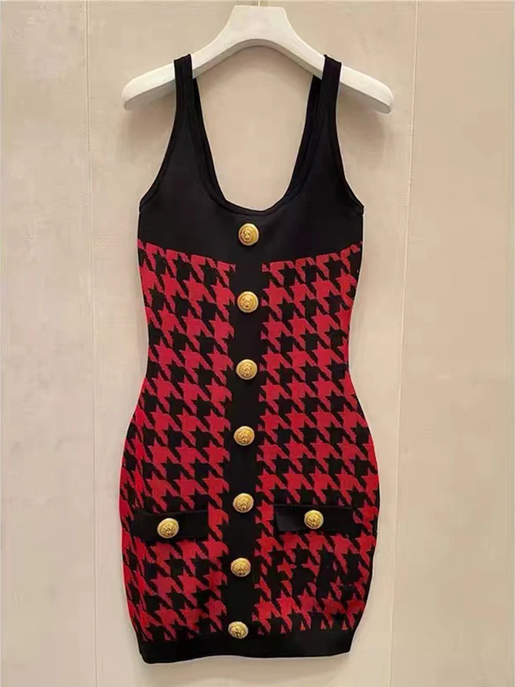 

HIGH STREET 2022 New Stylish Designer Women's Lion Single Breasted Buckle Houndstooth Knitted Spaghetti Strap Dress