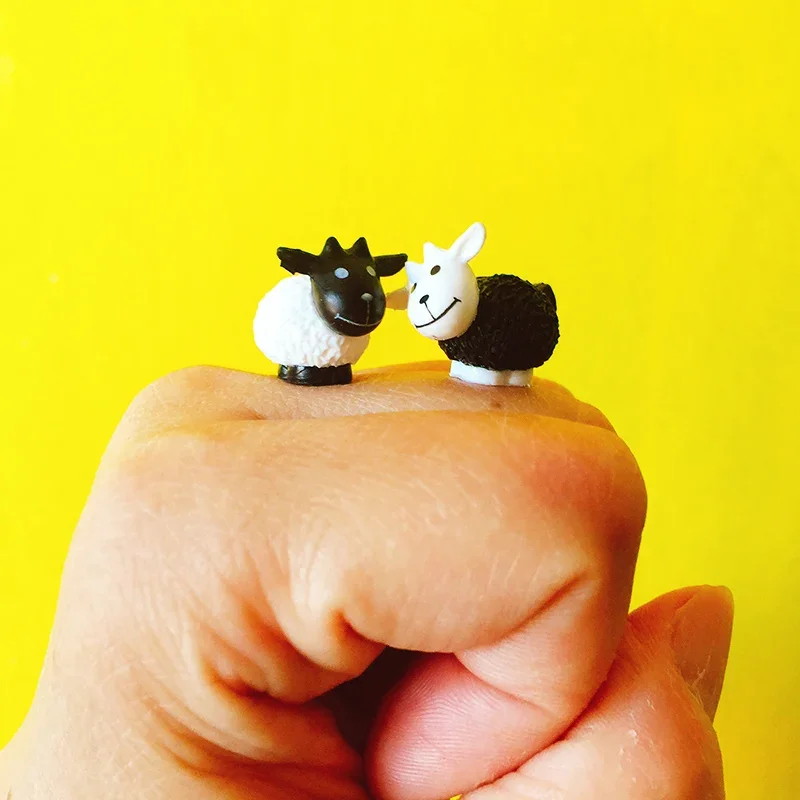 Miniature Figurines 10 Pcs/miniatures animals/black and white sheep/cute/fairy garden/doll house/terrarium/gnome/figurine/home decor/diy supplies