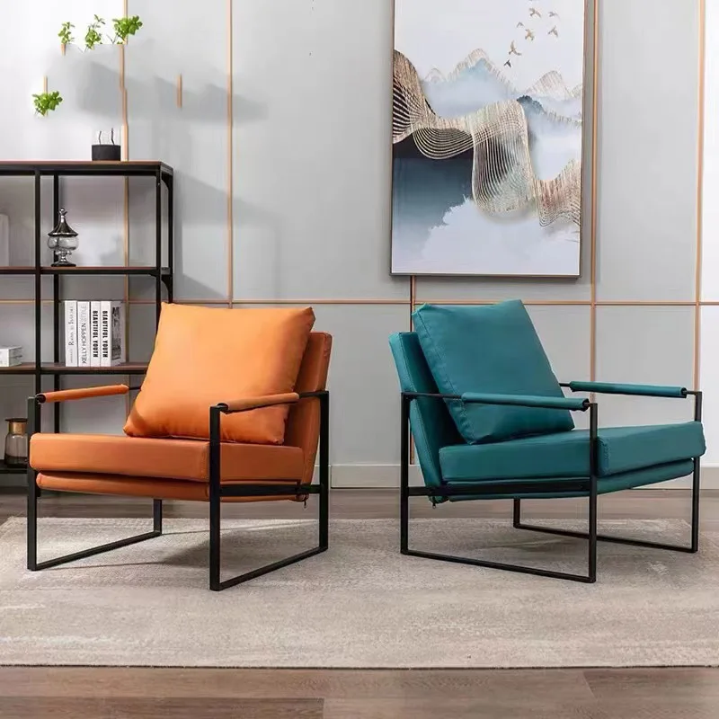 

Leather Chairs Armrest Metal Legs Office Room Salon Hair Stylist Hairdressing Back Support Chair Pad Sdraio Lounge Furniture