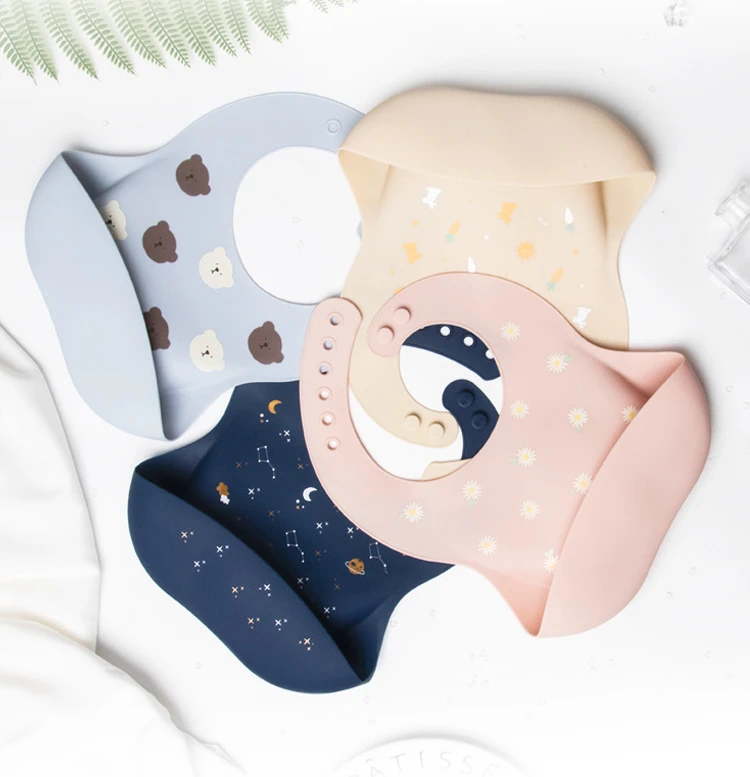 baby accessories Soft Gilding Constellation Waterproof Silicone Baby Bib Gold Plated Cartoon Girl Boy Adjustable Kids Bib Cute Baby Feeding Stuff designer baby accessories