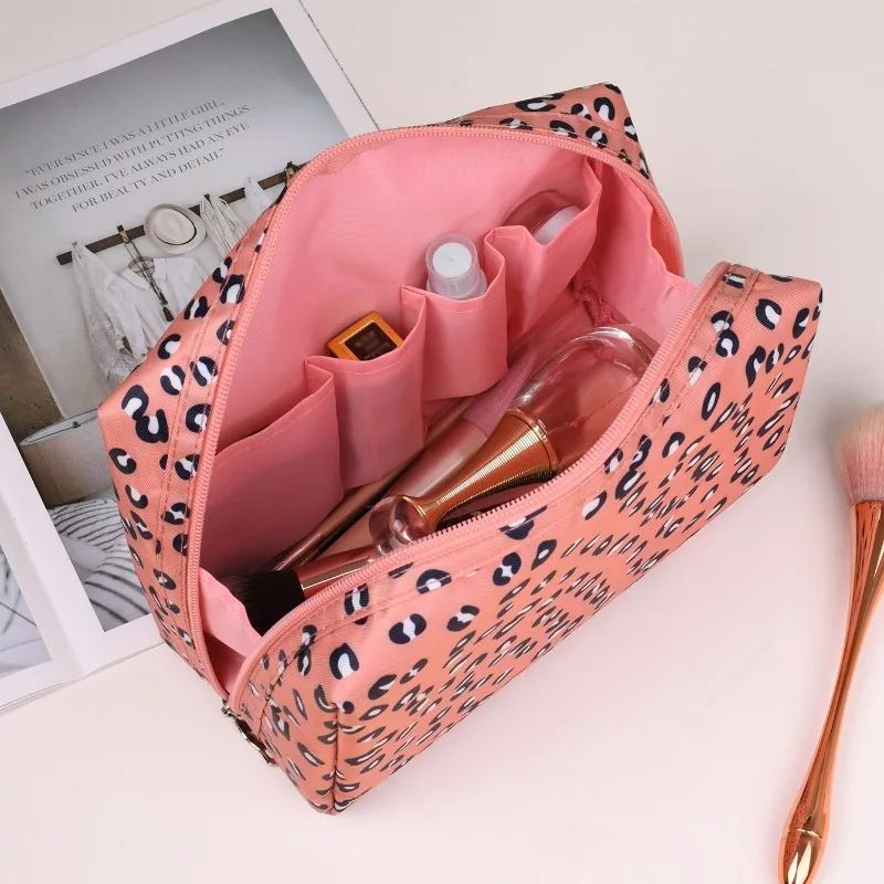 LARGE MAKEUP POUCH KAKADU CALLING main image 1