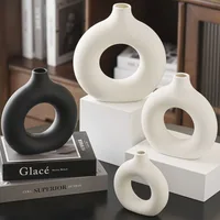 Flat Minimalist Simple Vase Donut Shape Single Flower Pot Home Wedding Decoratio Hollow Ornaments Circle Flower Arrangement Vase 2