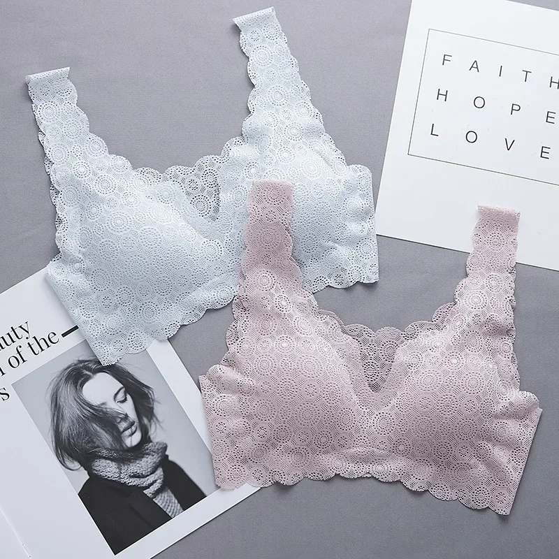 Elegant Seamless Lace Bra with Pads - Breathable Lingerie