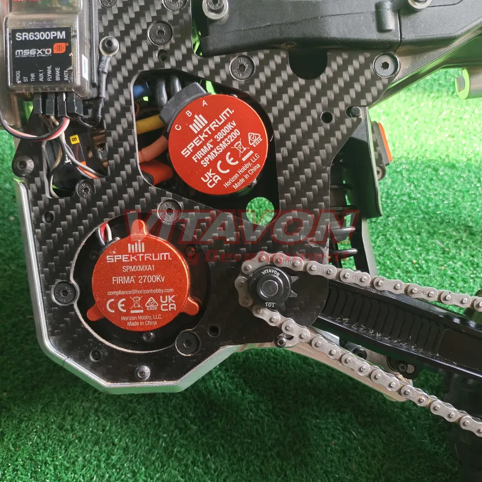 LOSI SNODO E TIRANTE IN ALLUMINIO ARGENTATO - LOS364001 – D.P Modellismo