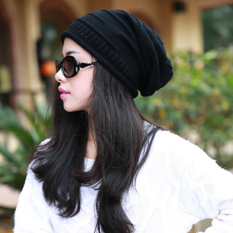 Protect Yourself From The Cold Winter With This Stylish Oversized Slouch Hat 3