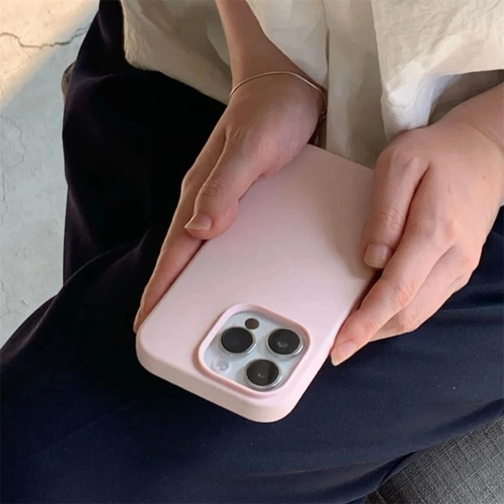 Chic Y2K Pink Silicone Phone Case - Sweet INS Style