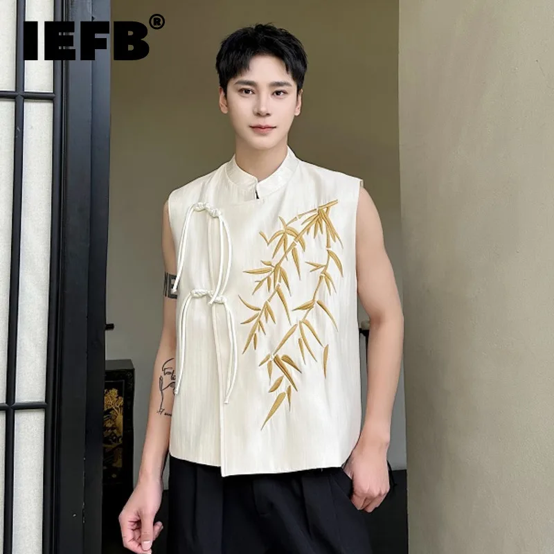 

IEFB New Chinese Style Waistcoat Men's Summer Embroidery Stand Collar Knot Button Vest Sleeveless Tank Top Male Chic 9C5841