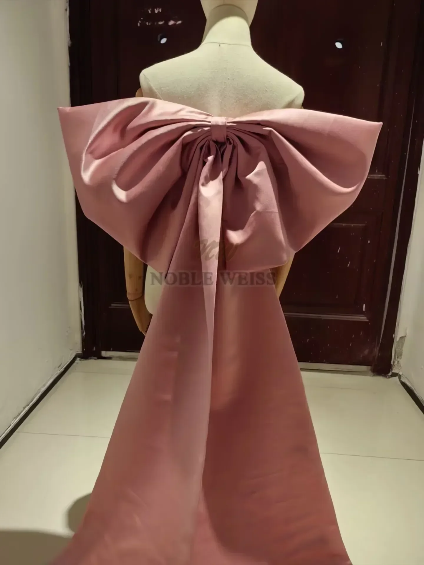 Seperate Satin Big Bow Wedding Dress Knots Removeable Prom Party Dresses Knots Long Drag Customized bridal dress decoration