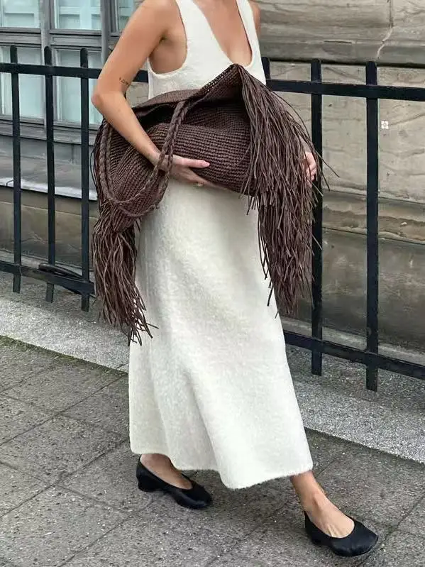 Casual Tassel Woven Women Shoulder Bags Handmade Fringe Lady Handbags Summer Beach Large Tote Bag Big Shopper Purse for Vacation