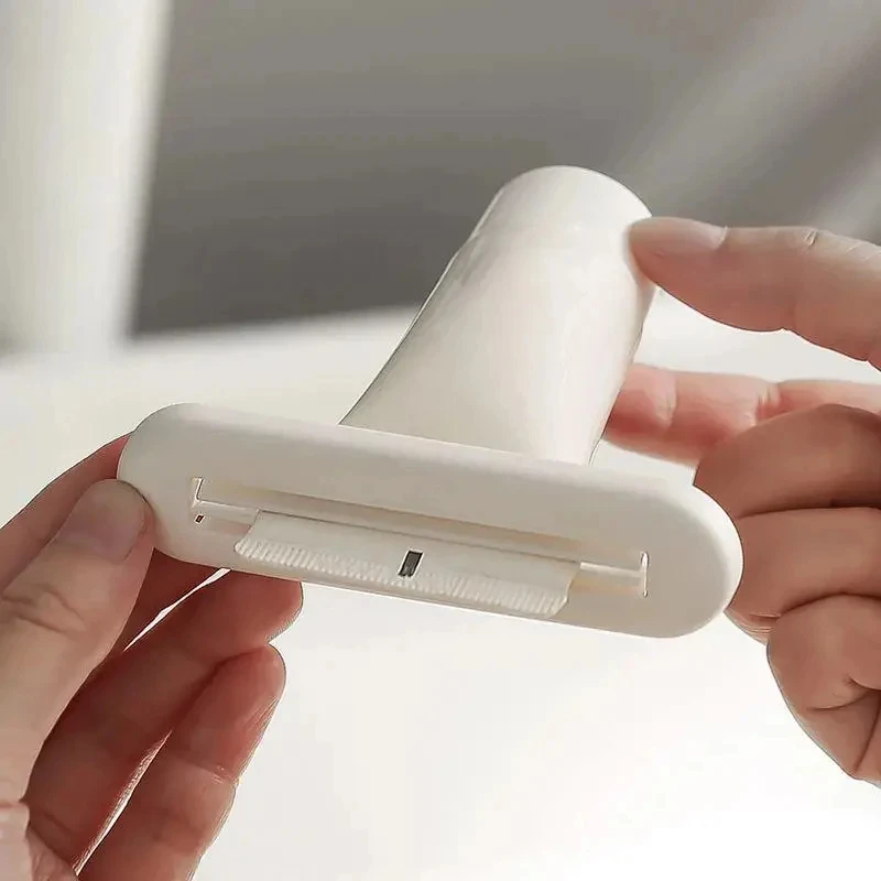 1/2pcs Toothpaste Squeezer, Toothpaste Clip, Facial Cleanser Hand Cream Squeezer, Household Manual Toothpaste Rolling Squeezer