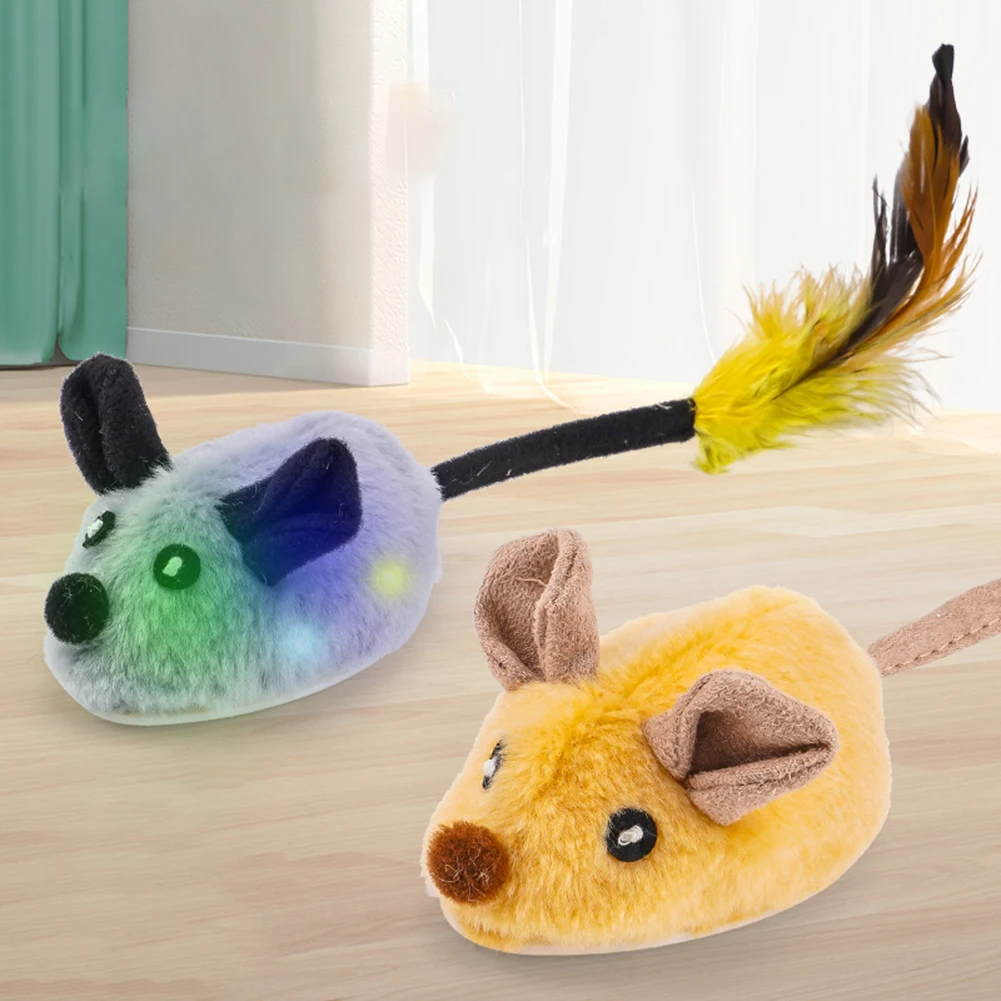1Pc Cat Toys Electric Automatic Moving Mouse Squeaking Toy Con Coda Di Piume Per L'Esercizio Della Noia Del Cane Gattino