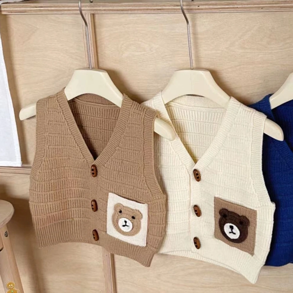 

Вязаный кардиган для маленьких девочек, милый медвежонок, Повседневный, модный свитер для младенцев, одежда на весну и осень, новая мода, 2024