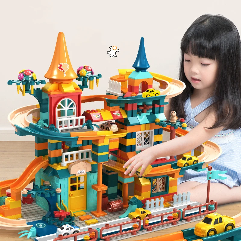 512PCS Stacking Block Run Building Blocks Amusement Park Slide DIY Friends House Brick Toys for Children Gift |