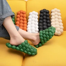 

Hot Summer New Personality Bubble Fashion Slippers Home Massage Bottom for Men and Women's Sandals 2021 Women's Flip Flops