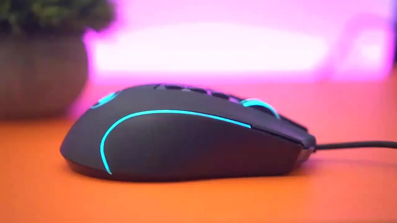 Redragon M612 Predator RGB-gamingmuis, 8000 DPI bedrade optische gamermuis met 11 programmeerbare knoppen en 5 verlichte modi, software ondersteunt doe -het-zelf keybinds Rapid Fire-knop