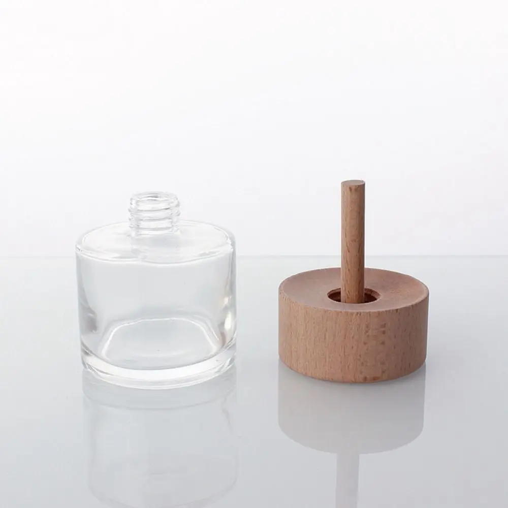 50ml Diffuser Bottles with Wooden Cap Glass Mini Perfume Bottle Empty DIY Refillable Fragrance Diffuser Jars Car Office Use best selling oem car fragrance perfume diffuser vent hanging wooden car scent air freshener