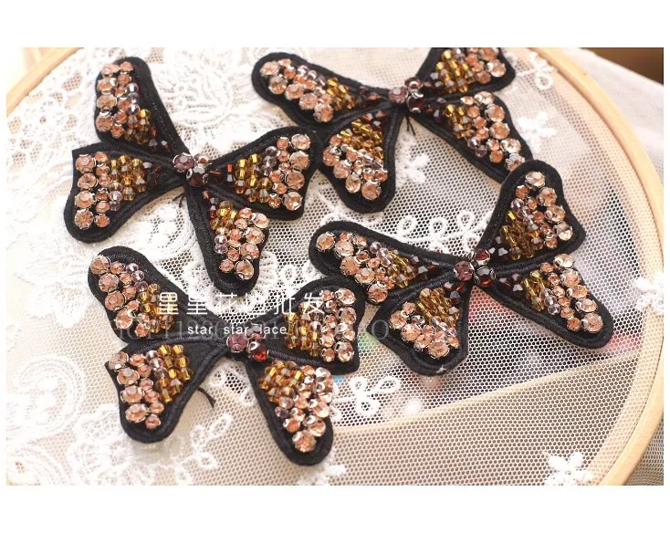 Lot De 2 Patchs Décoratifs En Métal Motif Abeille, Avec Perles Et Paillettes - Pour Couture Et Personnalisation Vêtements, Sacs
