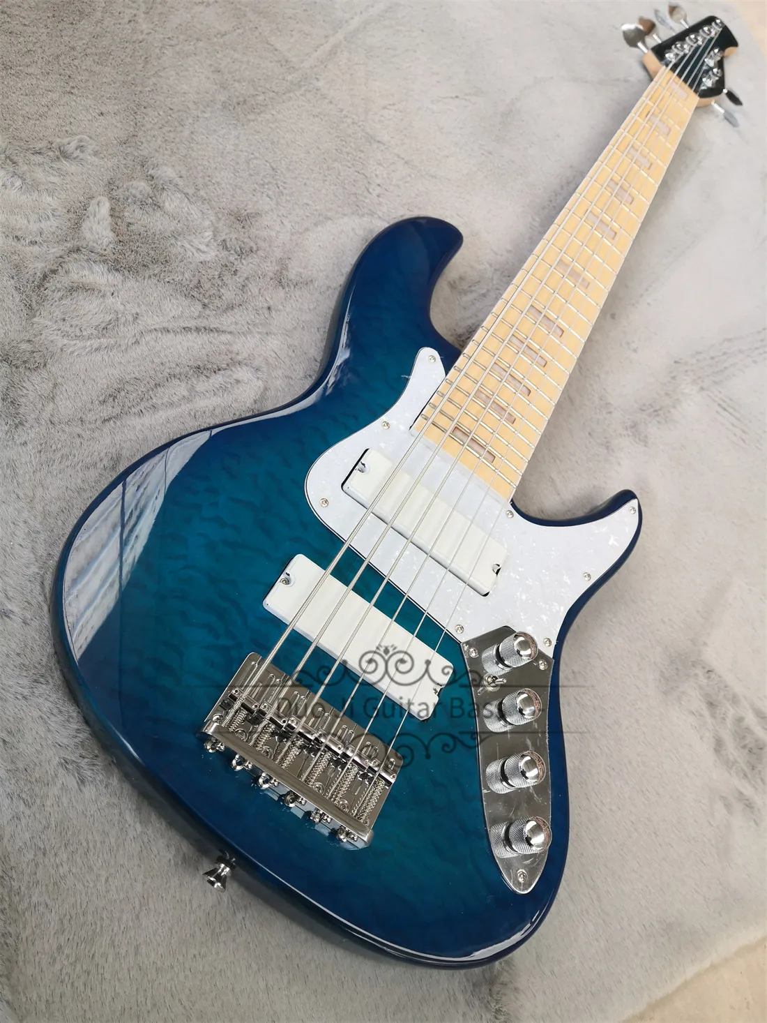 6 Strings Bass Guitar CM Bass Ash Wood Body Maple Fingerboard Mother