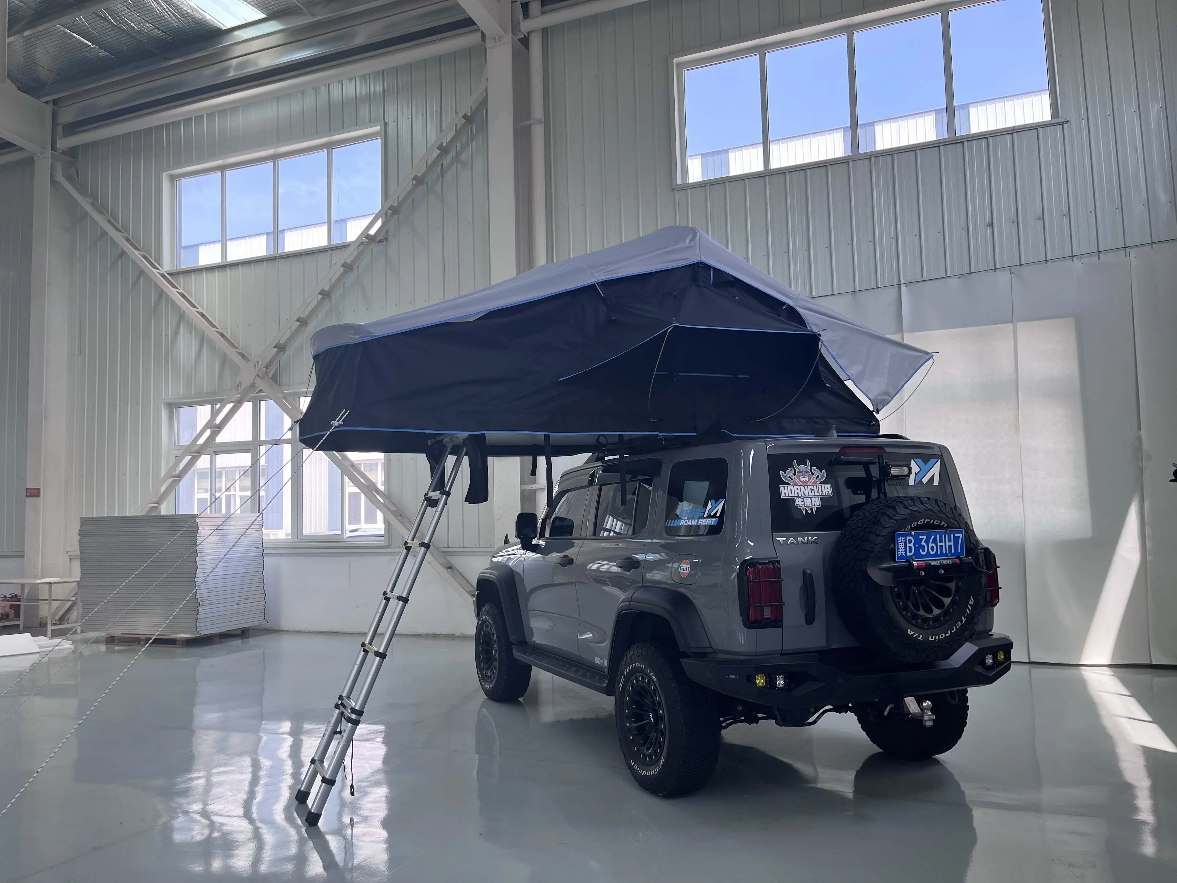 Outdoor Factory Dachzelt 4x4 Overland Traveling Waterproof 420D Polyester  Oxford Car Roof Top Tent For Camping