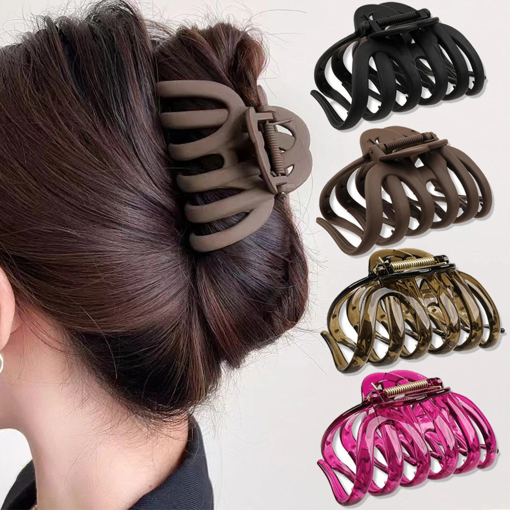 Large Girl Hair Claws Black Acrylic Hairpins Barrette Crab Hair Clips Transparent Women Hair Accessories Korean Headwear Styling acrylic black white s l holder stand necklace bust woman jewelry pendant necklace bracelet display holder stand jewelry holder