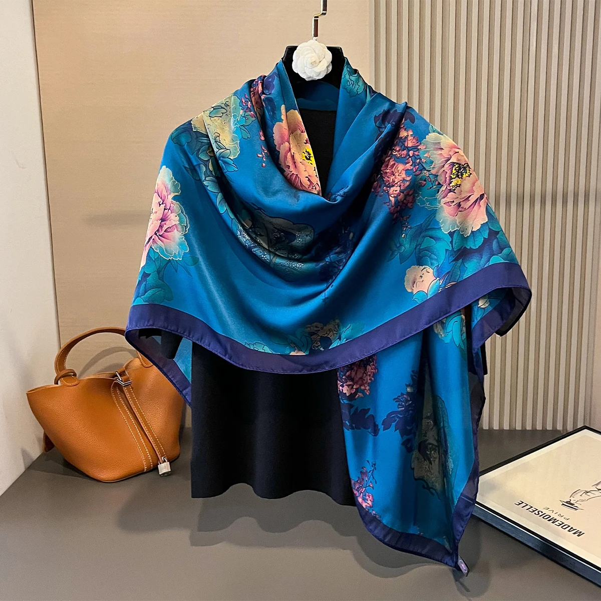 Four Seasons Women Silk 110*110CM Square Scarf Hijab Female Design Print Shawl Wraps Foulard Sun Protection Headbands Bandana