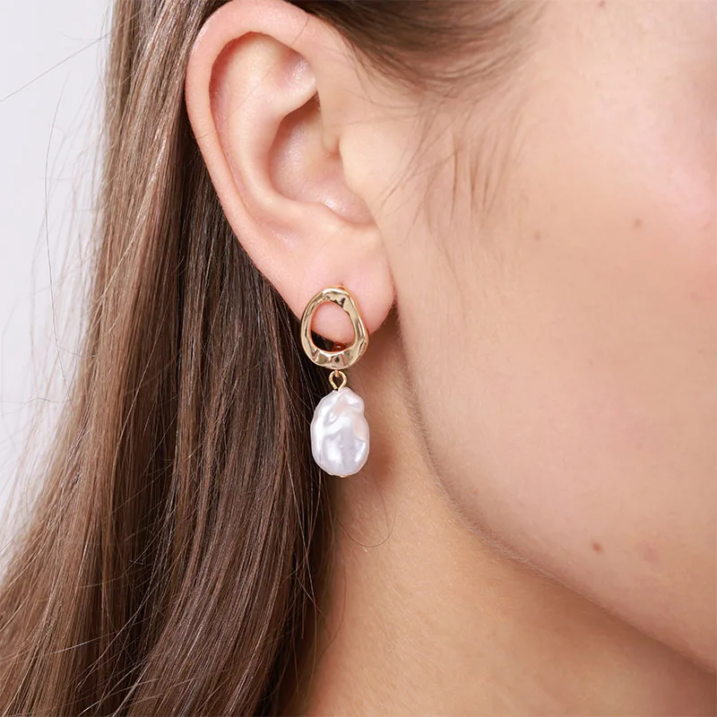 Irregular Pearl Earrings Stainless Steel Gold Round Pearl Circle Ear Clip