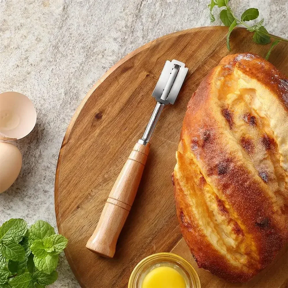Bread Lame Slashing Tool with 5 Razor Blades Leather Cover Dough Cutter Handcrafted Bread Scoring Knife Lame for Homemade Pizza