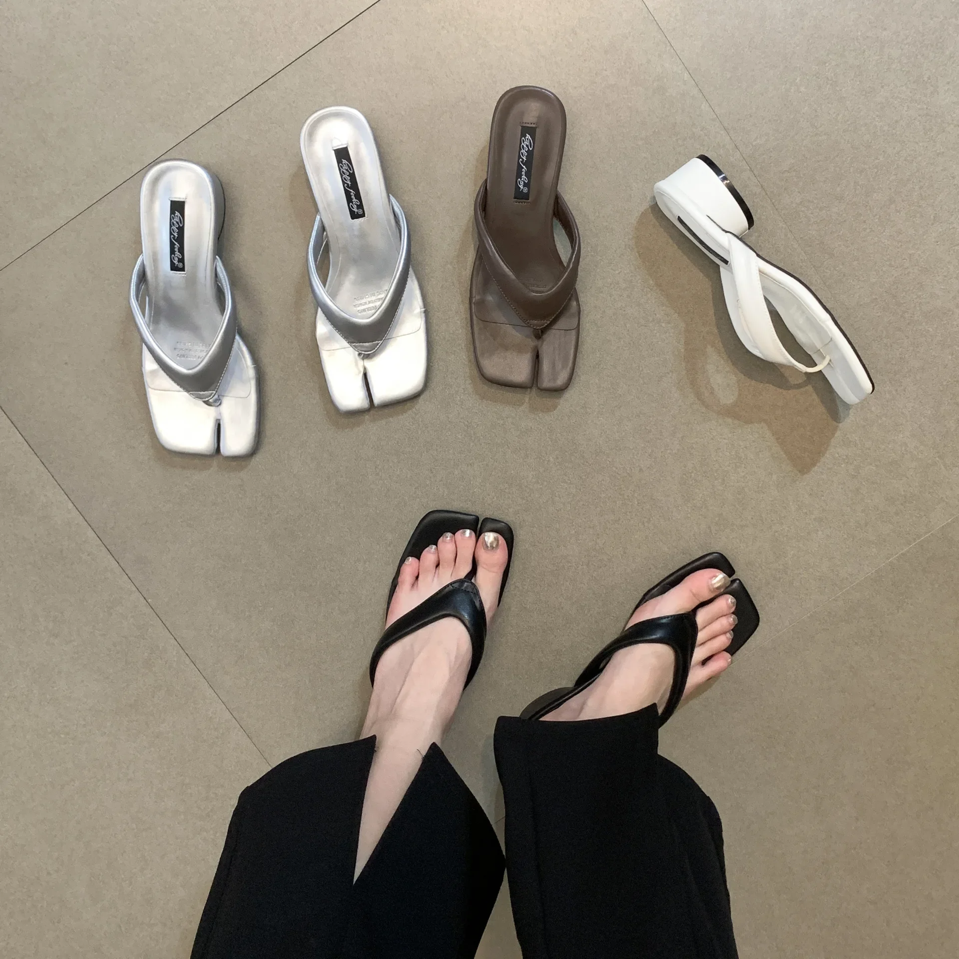 Korean version of herringbone slippers for women's outerwear, new summer hot selling high-end and fashionable half slippers