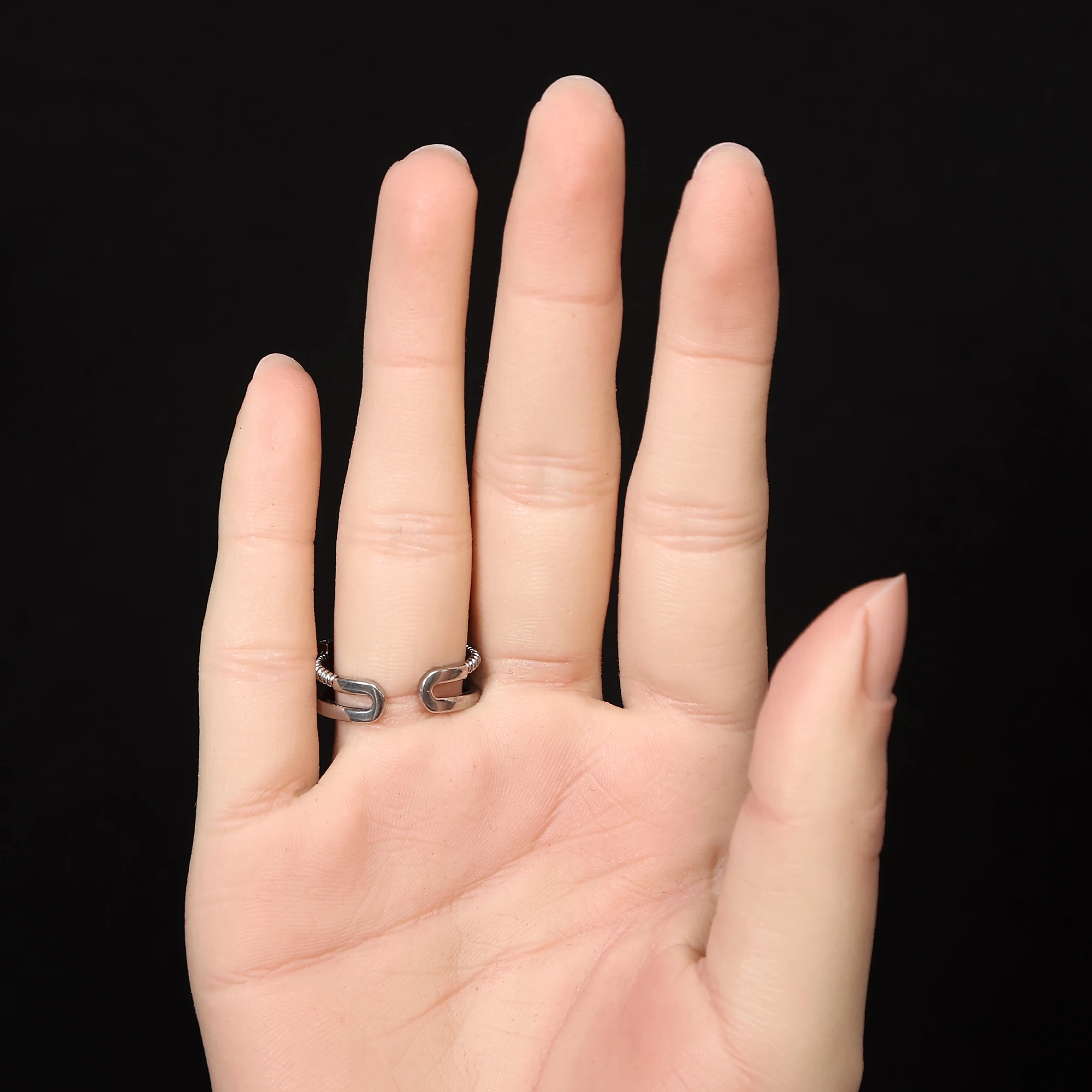 Hohe Simulation Silikon Praxis Hand Modell Mit Flexible Finger Gelenke Biegsame Hände für Schmuck Display Nagel Praxis ZDW803 – Detail 11