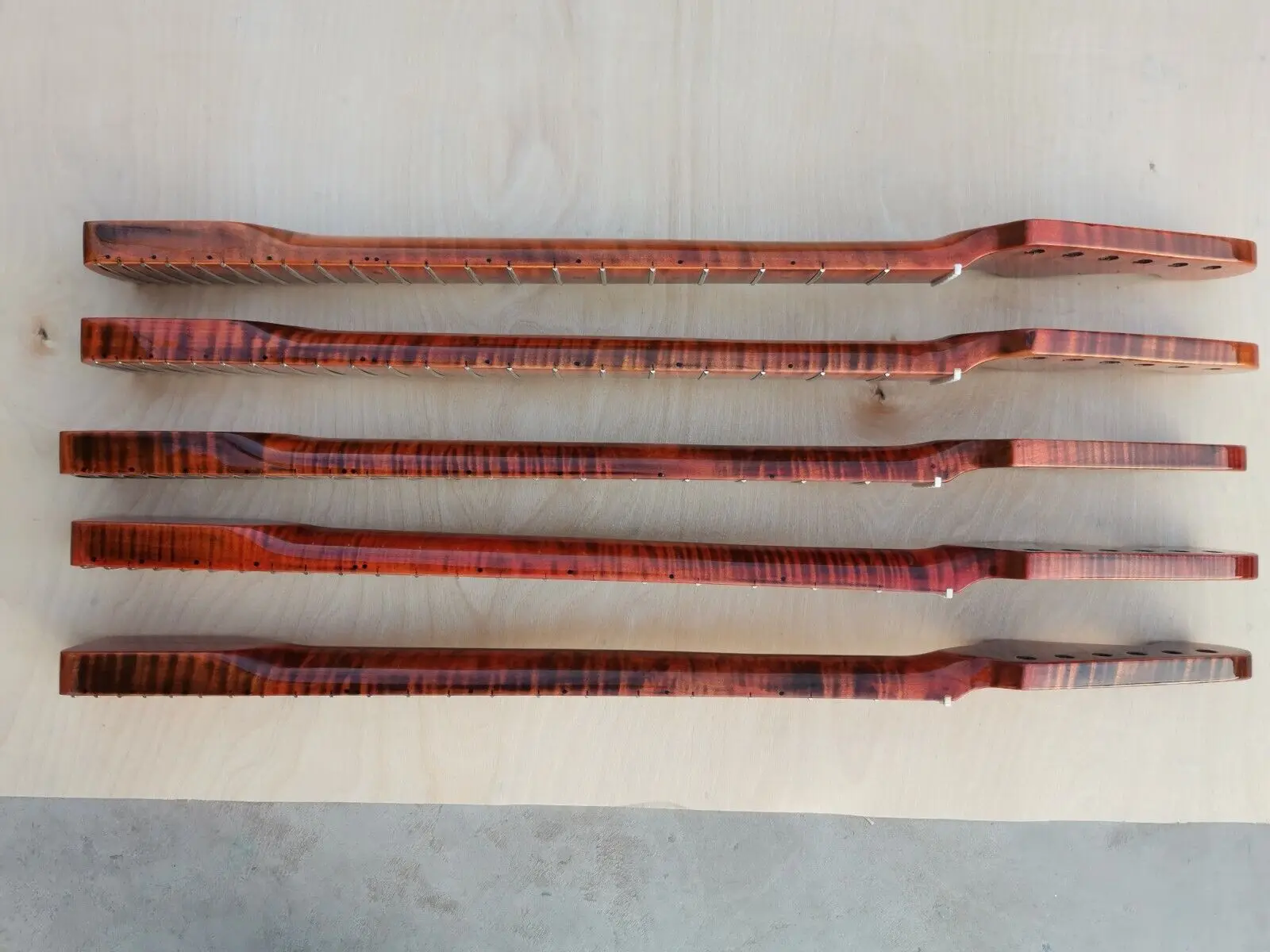 

Tiger Flame Maple Guitar Neck 21Fret 25.5inch Dark Yellow Dot Inlay DIY Guitar