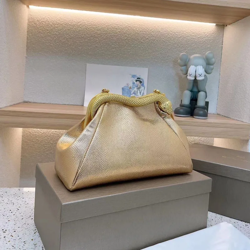Luxury Brand Women's Shoulder Bag Crossbody Snake Head Button Clutche Y2k Chain Trendy Fashion Street Shooting Office Commuting