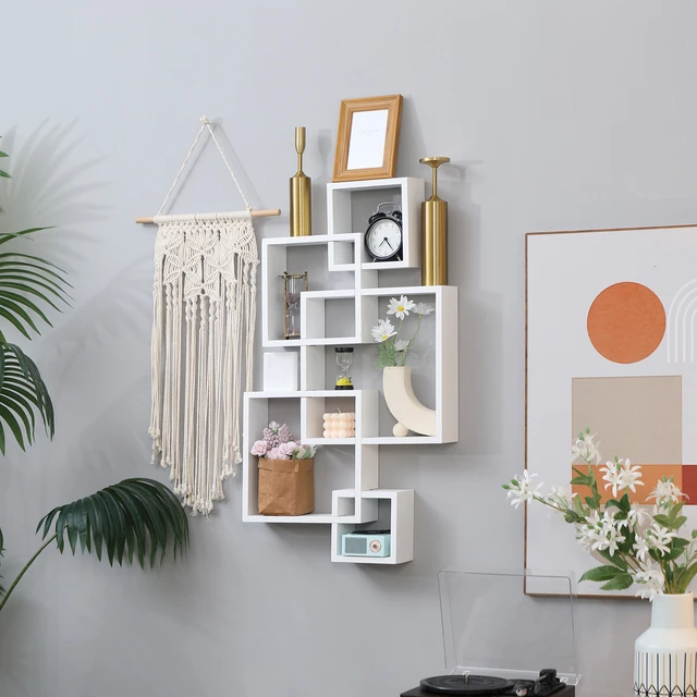 Librería de salón de diseño moderno con pared vertical en madera