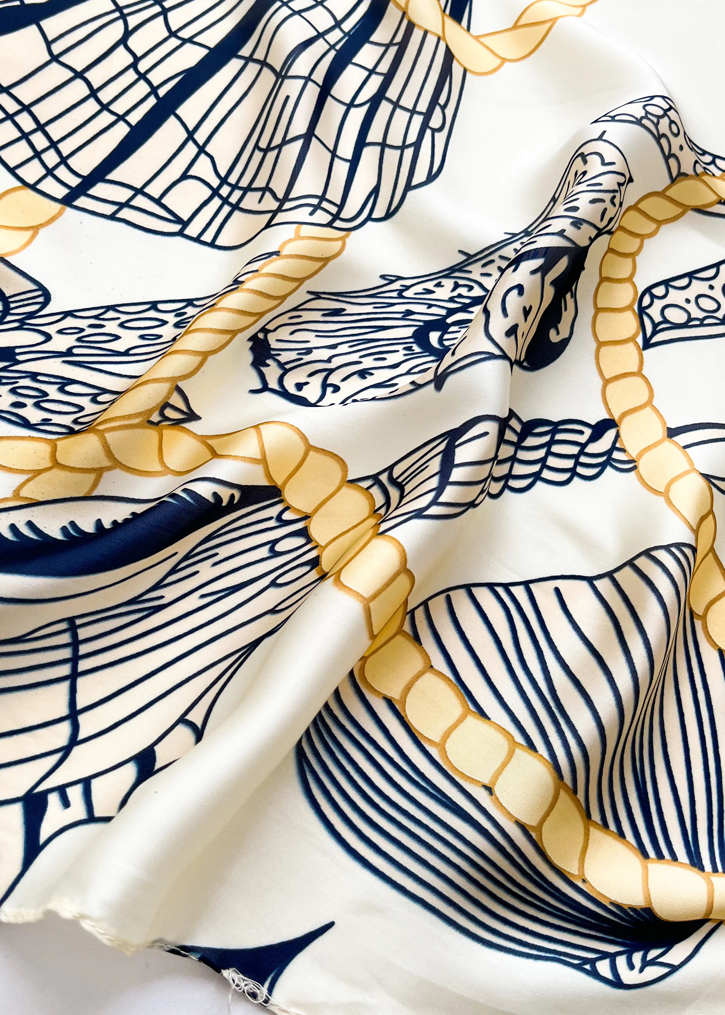 Poncho Pullover Shawl Sun Protection Scarf 2024 New Versatile Scarf Paired With Women's Loose Summer Sunscreen Leisure Clothing