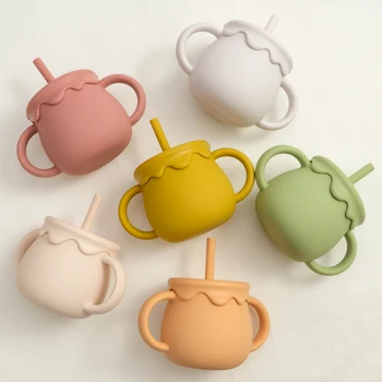 Baby Feeding Cups Portable Drinkware Sippy Cup Solid Food Container Snack Cup Toddlers Learning Cups Newborn supplies 1
