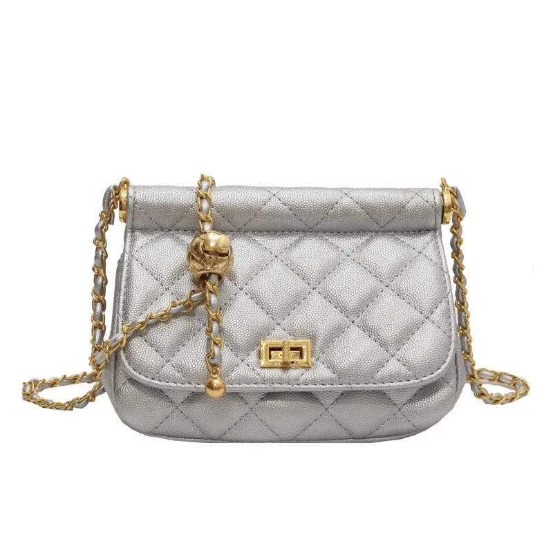 Niche Advanced Texture Women's 2024 New Solid Color Diamond Chain Commuting Large Fashion All-Match Shoulder Bag